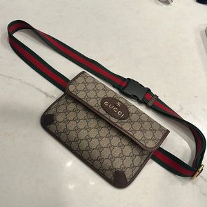 Gucci NEO VINTAGE GG SUPREME BELT BAG